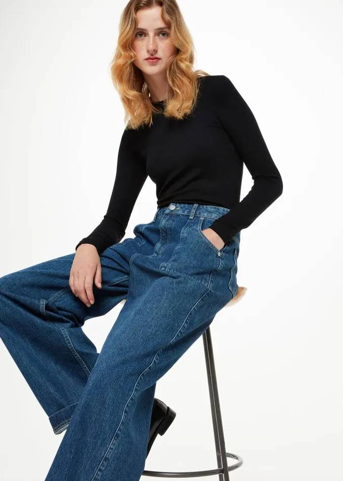 Black Essential Ribbed Crew Women Whistles Tops