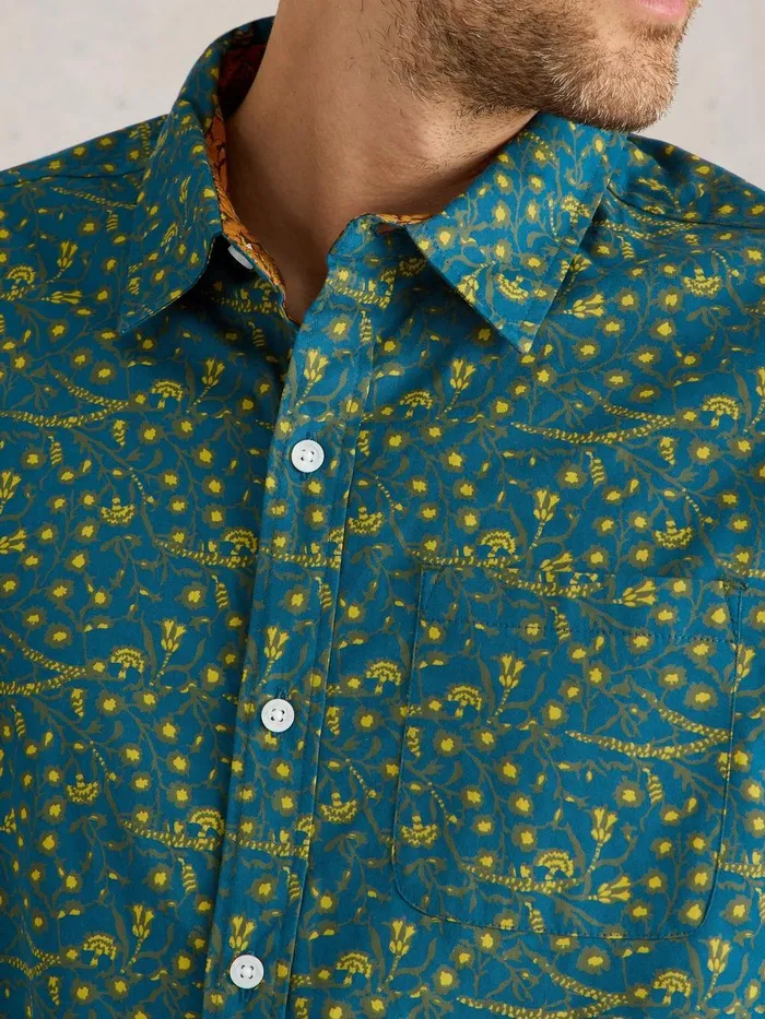 Climbing Thorns Printed Shirt Blue Print Men White Stuff Shirts Climbing Thorns Printed Shirt Blue Print Men White Stuff Shirts