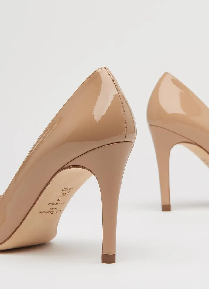 Court Shoes Women LKBennett Stila Beige Patent Leather Round Toe Courts Beige Court Shoes Women LKBennett Stila Beige Patent Leather Round Toe Courts Beige