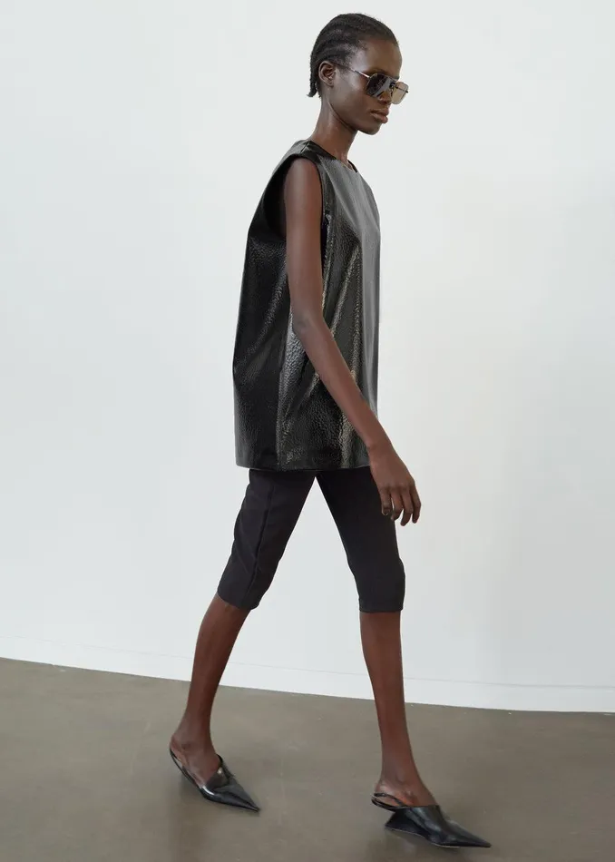 Desara Capri Leggings 8211 Black Women The Frankie Shop Clothing