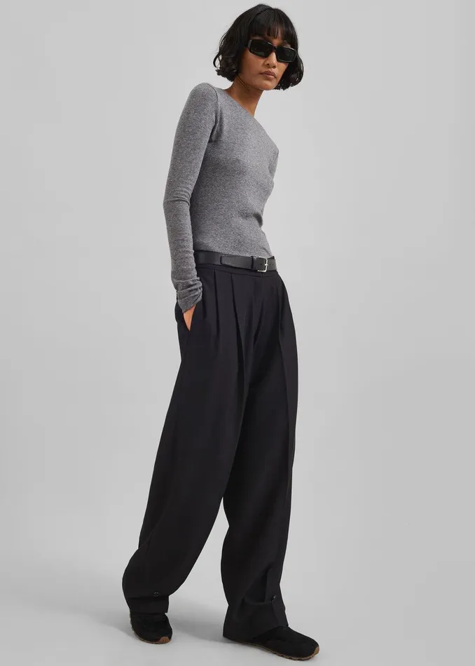 Dina Pleated Trousers 8211 Black Women The Frankie Shop Clothing