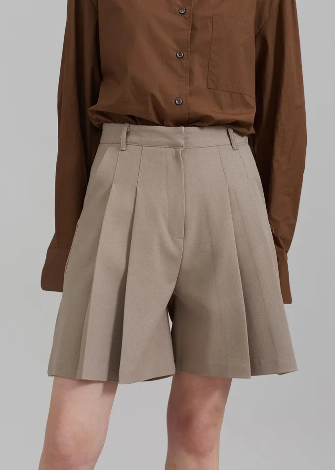 Eline Shorts 8211 Beige Women The Frankie Shop Clothing