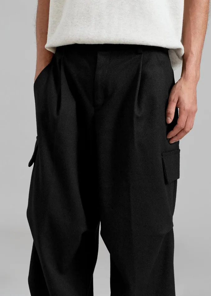 Flint Cargo Pants 8211 Black WomenMen The Frankie Shop Clothing