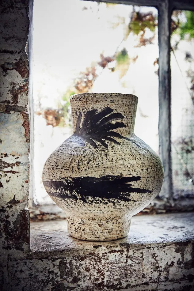 French Connection Home Accessories Home Hatheli Vase Blackwhite