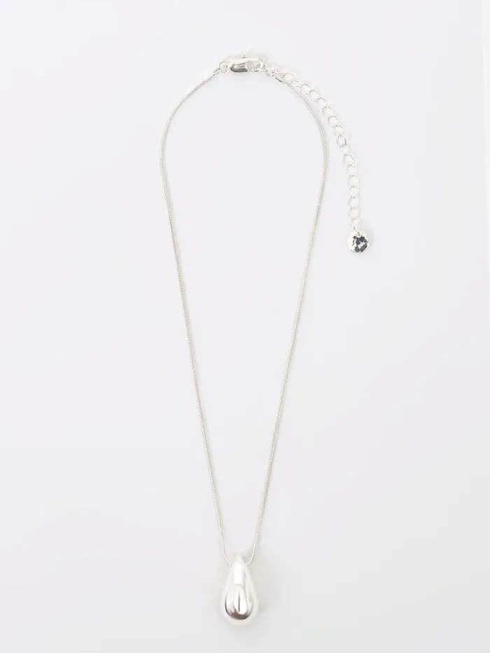French Connection Jewellery Woman Teardrop Pendant Necklace Silver