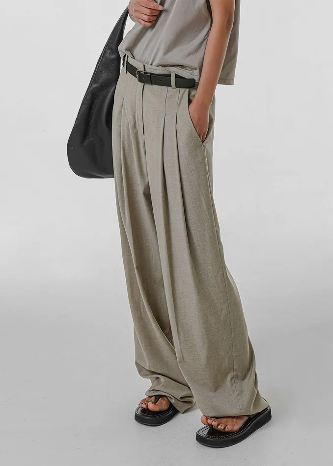 Gelso Pleated Trousers 8211 Light Taupe Melange Women The Frankie Shop Clothing