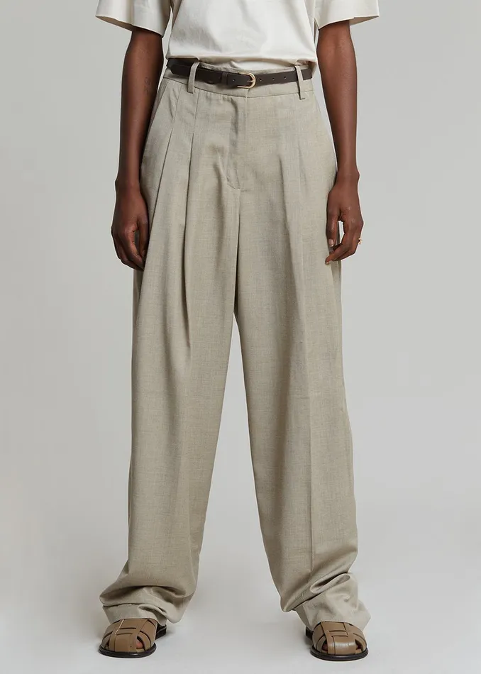 Gelso Pleated Trousers 8211 Light Taupe Melange Women The Frankie Shop Clothing