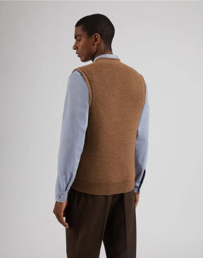 Hazelnut Organic Wool And Alpaca Knit Waistcoat Men Lardini Knitwear