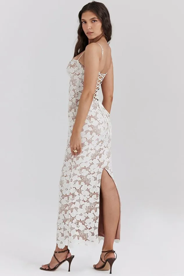 House Of CB Pearl White Floral Embroidered Maxi Dress Women Dresses House Of CB Pearl White Floral Embroidered Maxi Dress Women Dresses
