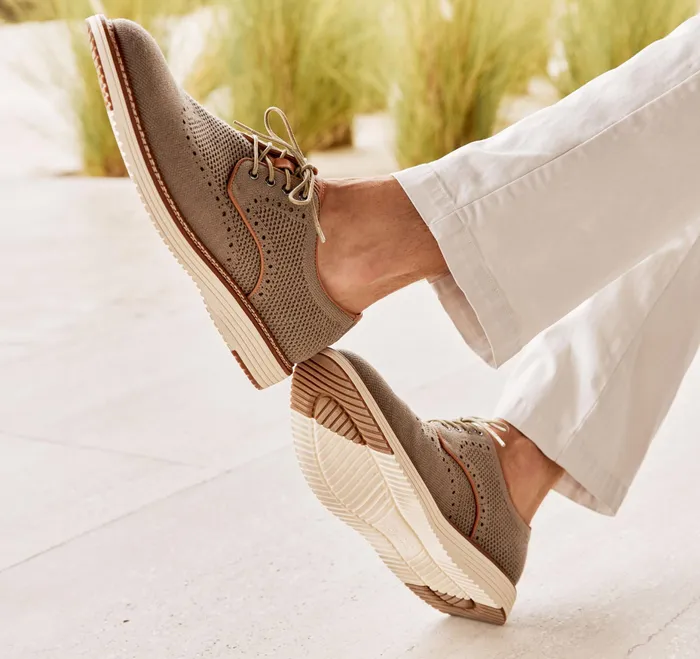 Johnston and Murphy LaceUps Men Upton Knit Wingtip Taupe Heathered Knit
