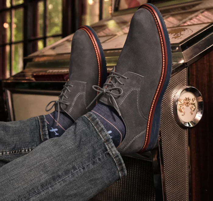 Johnston and Murphy LaceUps Men Upton Plain Toe Gray Nubuck