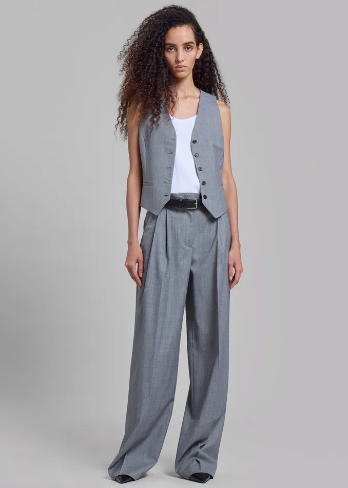 Jorae Pleated Trousers 8211 Grey Women The Frankie Shop Clothing