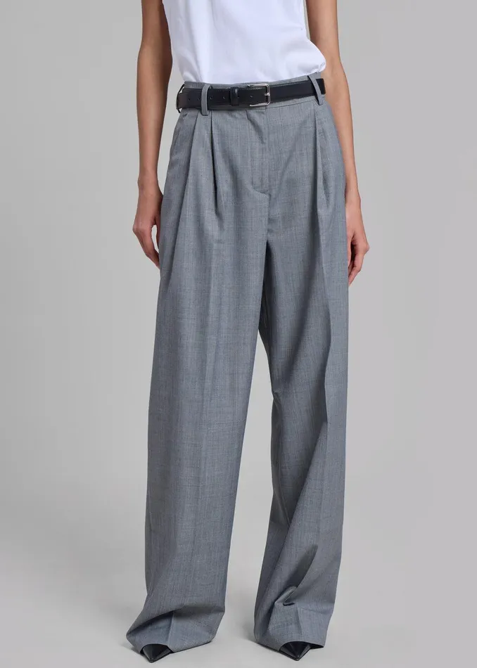 Jorae Pleated Trousers 8211 Grey Women The Frankie Shop Clothing
