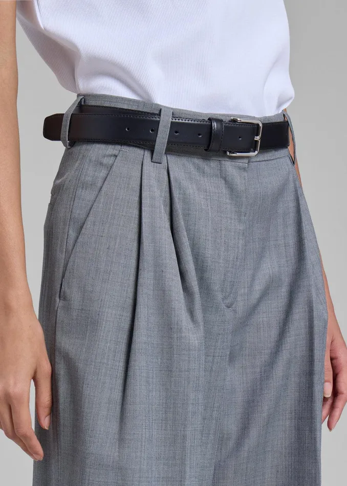 Jorae Pleated Trousers 8211 Grey Women The Frankie Shop Clothing