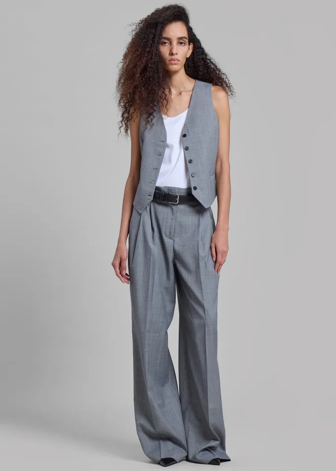 Jorae Pleated Trousers 8211 Grey Women The Frankie Shop Clothing