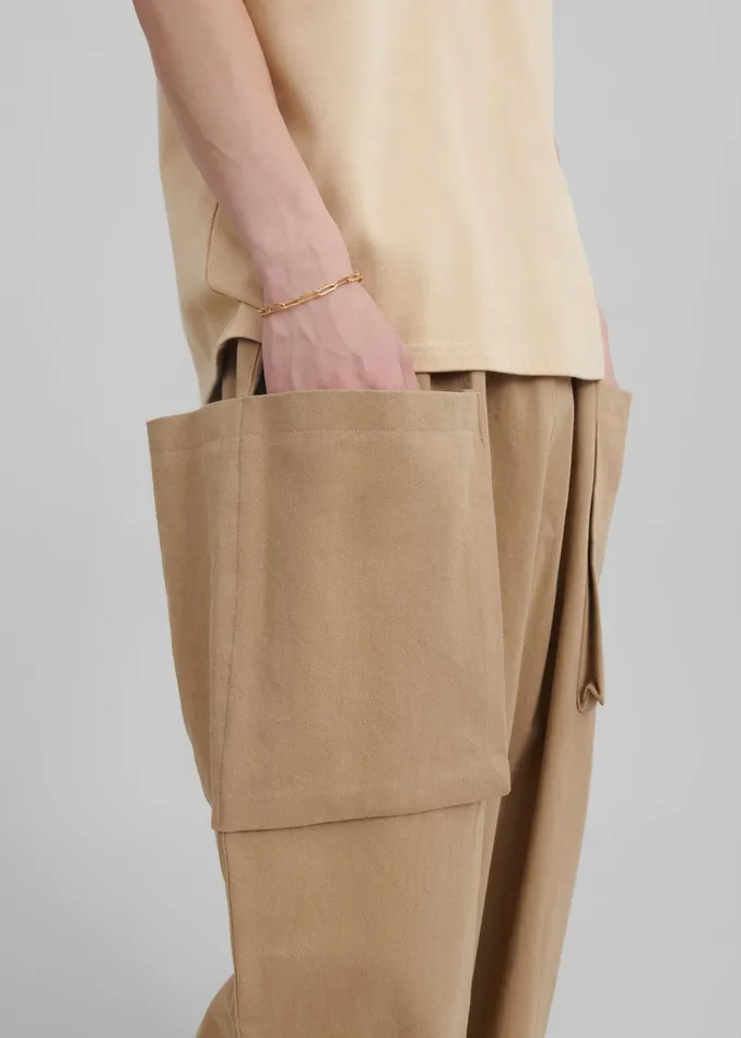 Lauri Drawstring Cargo Pants 8211 Beige Men The Frankie Shop Clothing
