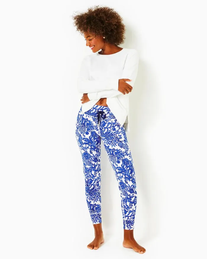 Lilly Pulitzer Bottoms UPF 50 Luxletic 28 Bon Bon Blue Go Your Own Wave 8211 Women Lilly Pulitzer Bottoms UPF 50 Luxletic 28 Bon Bon Blue Go Your Own Wave 8211 Women