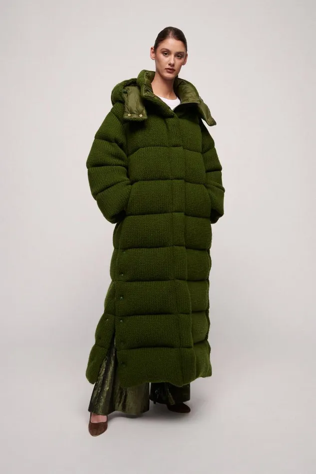 Luisa Spagnoli Fashion Show Women Spezia Long Padded Jacket 8211 Fashion Show Military Green Luisa Spagnoli Fashion Show Women Spezia Long Padded Jacket 8211 Fashion Show Military Green