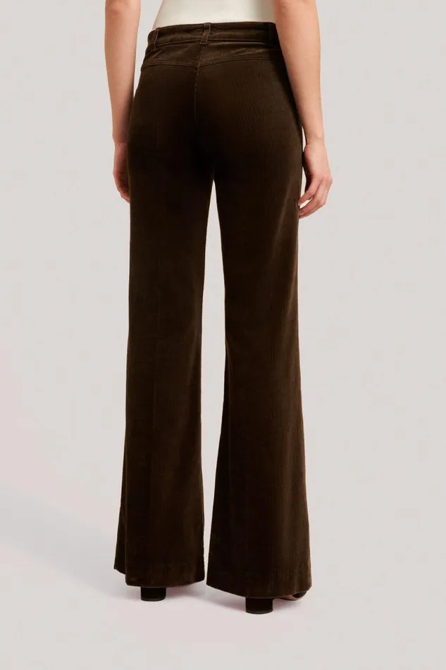 Luisa Spagnoli Pants Women Ofena Flared Jeans Brown Luisa Spagnoli Pants Women Ofena Flared Jeans Brown