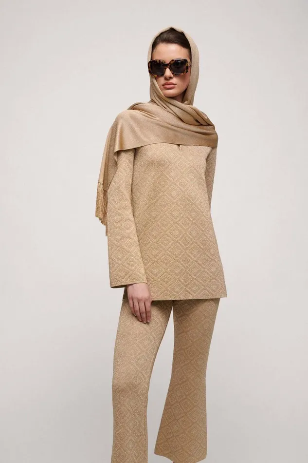Luisa Spagnoli Scarves And Foulards Women Zona Lurex Stole Gold Luisa Spagnoli Scarves And Foulards Women Zona Lurex Stole Gold