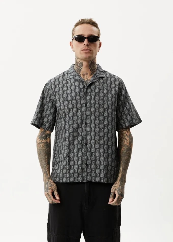 Men Shirts Afends AFENDS Mens Worldstar 8211 Cuban Short Sleeve Shirt 8211 Black
