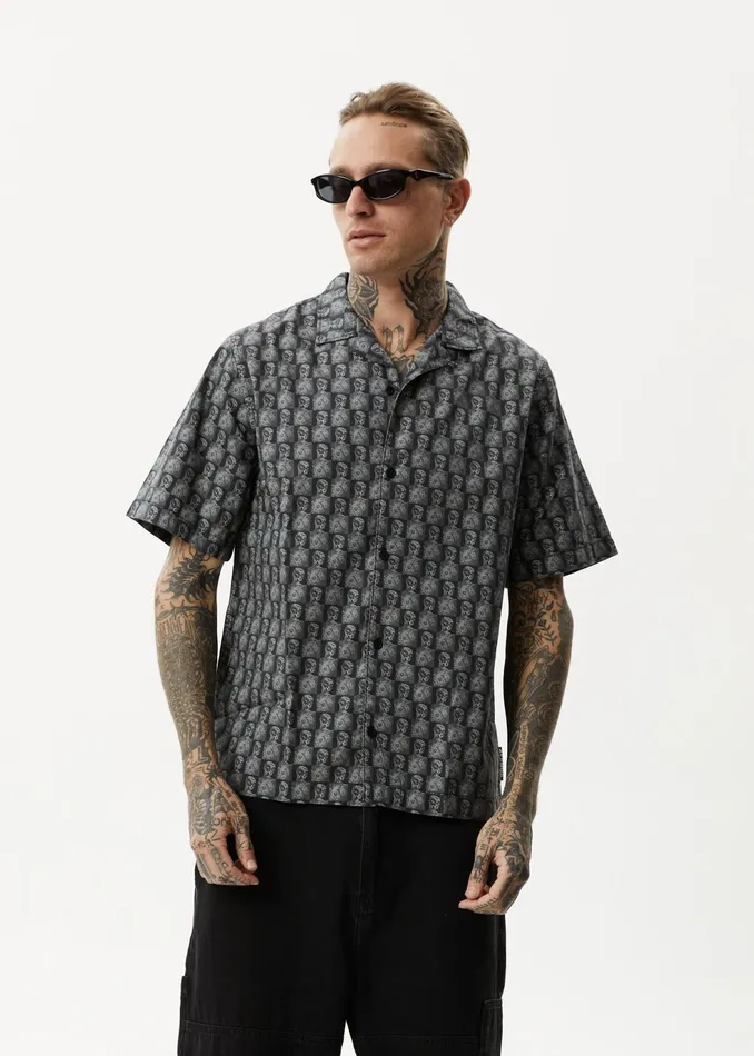 Men Shirts Afends AFENDS Mens Worldstar 8211 Cuban Short Sleeve Shirt 8211 Black