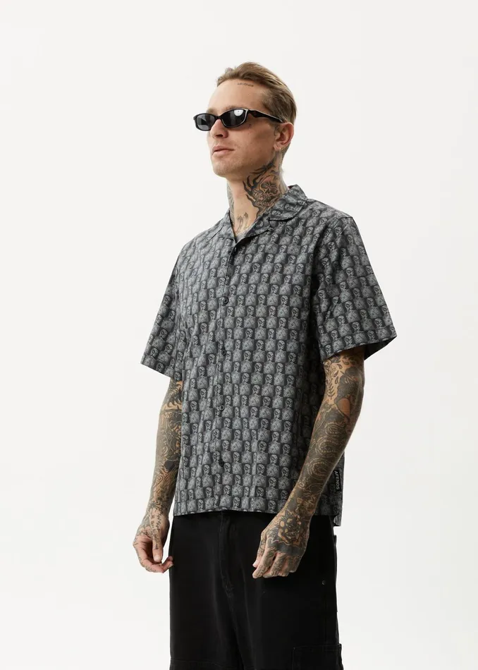 Men Shirts Afends AFENDS Mens Worldstar 8211 Cuban Short Sleeve Shirt 8211 Black