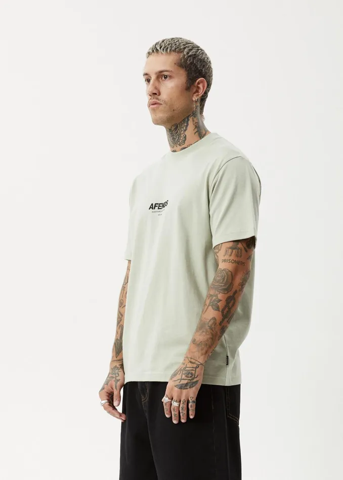 Men TShirts Afends AFENDS Mens Vinyl 8211 Retro Fit Tee 8211 Eucalyptus