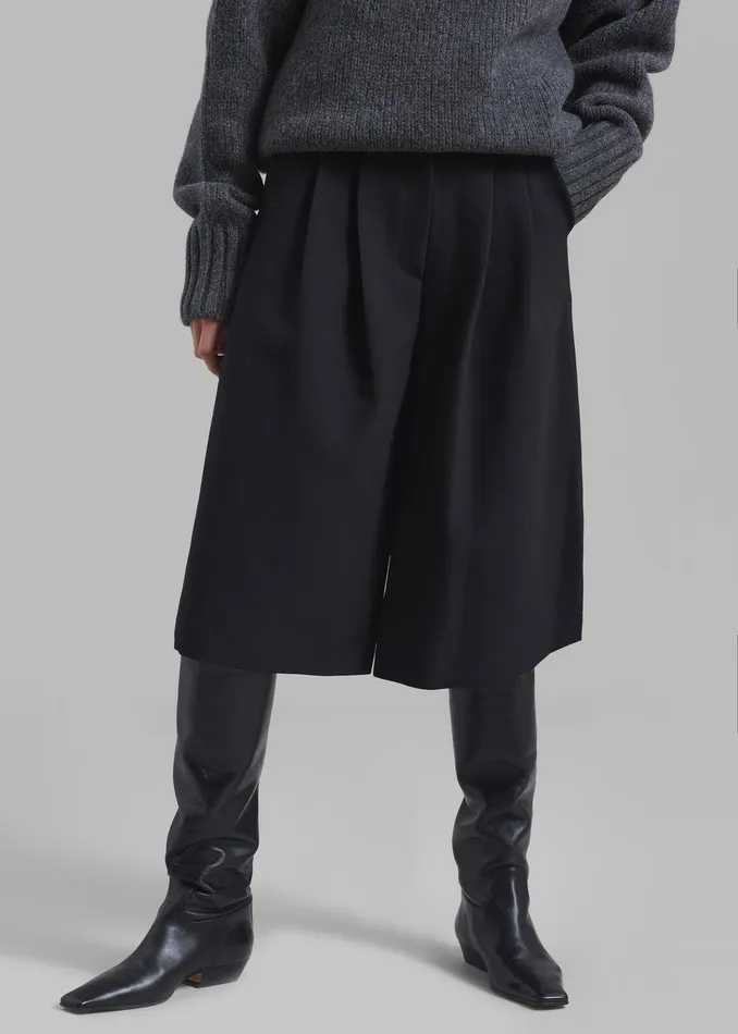 Morgan Bermuda Shorts 8211 Black Women The Frankie Shop Clothing