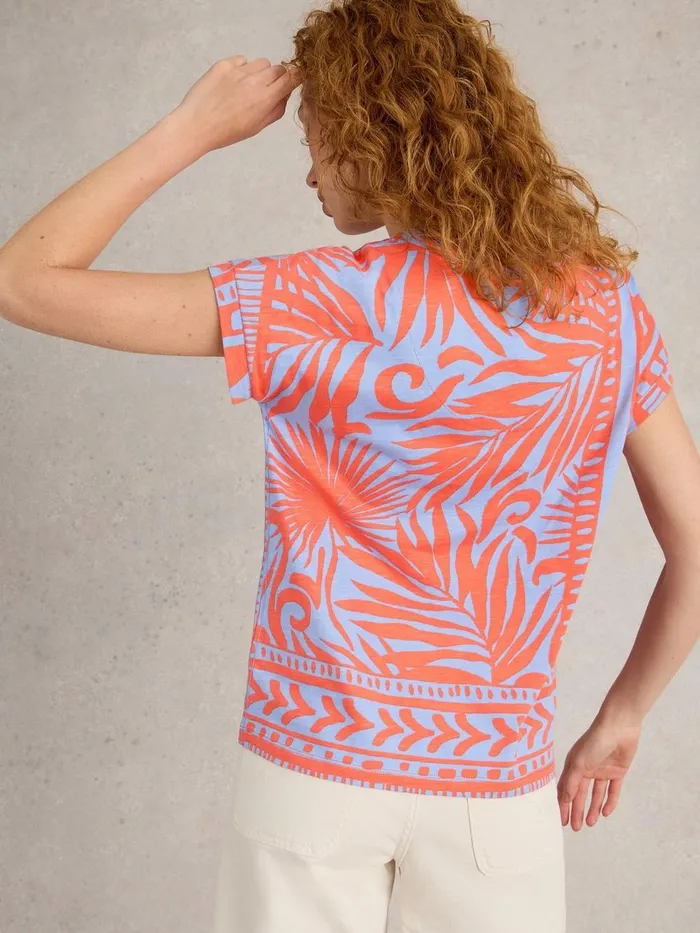 PRINTED NELLY NOTCH TEE Coral Print Women White Stuff Tops and Tees PRINTED NELLY NOTCH TEE Coral Print Women White Stuff Tops and Tees