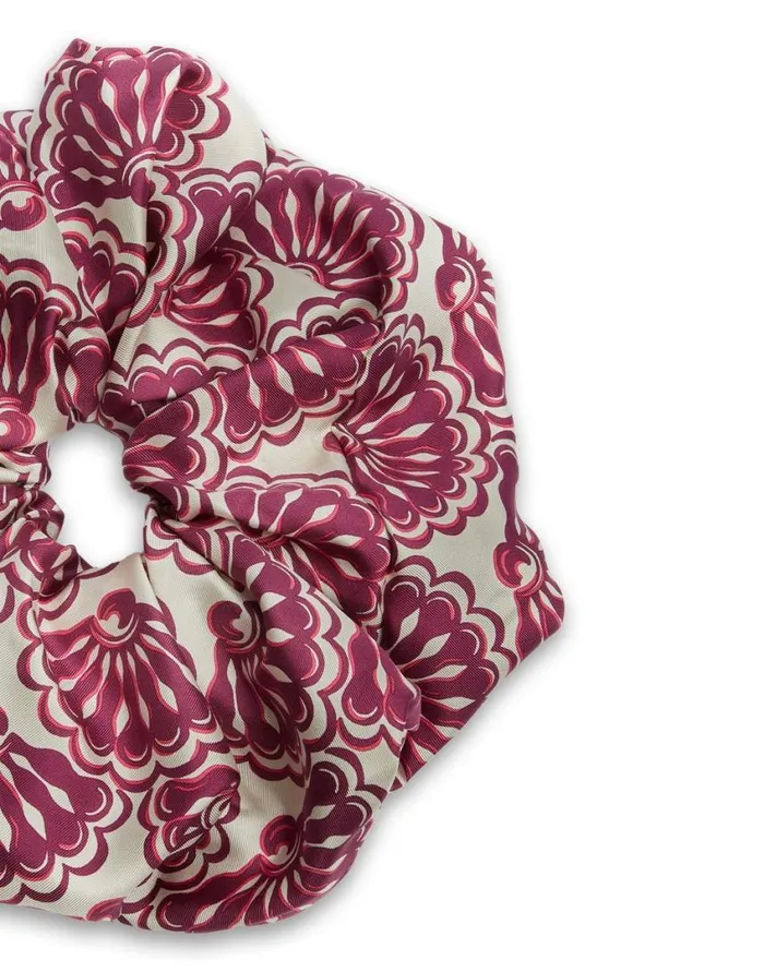 Ready To Wear Hair Accessories La Double J Giga Scrunchie Fans Purple In Silk Twill Ready To Wear Hair Accessories La Double J Giga Scrunchie Fans Purple In Silk Twill