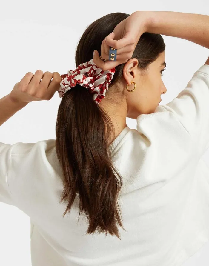 Ready To Wear Hair Accessories La Double J Scrunchie Dragonflower Mini Red In Silk Twill Ready To Wear Hair Accessories La Double J Scrunchie Dragonflower Mini Red In Silk Twill