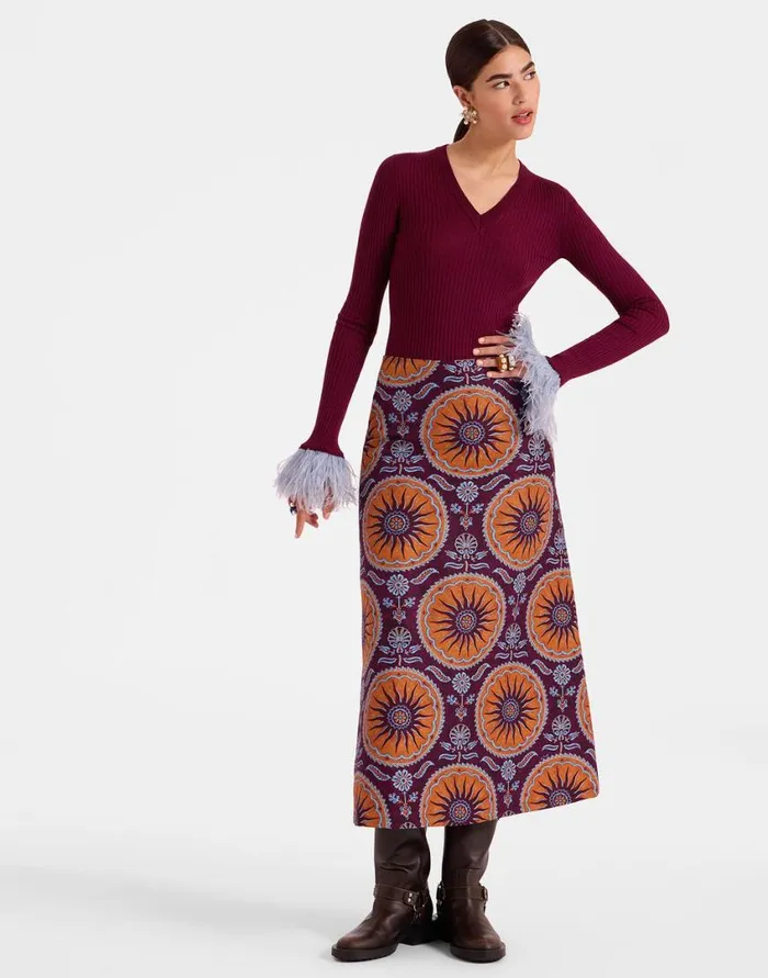Ready To Wear Knitwear La Double J VNeck High Kick Top Solid Burgandy In Ribbed Silk Cashmere With Feathers Ready To Wear Knitwear La Double J VNeck High Kick Top Solid Burgandy In Ribbed Silk Cashmere With Feathers