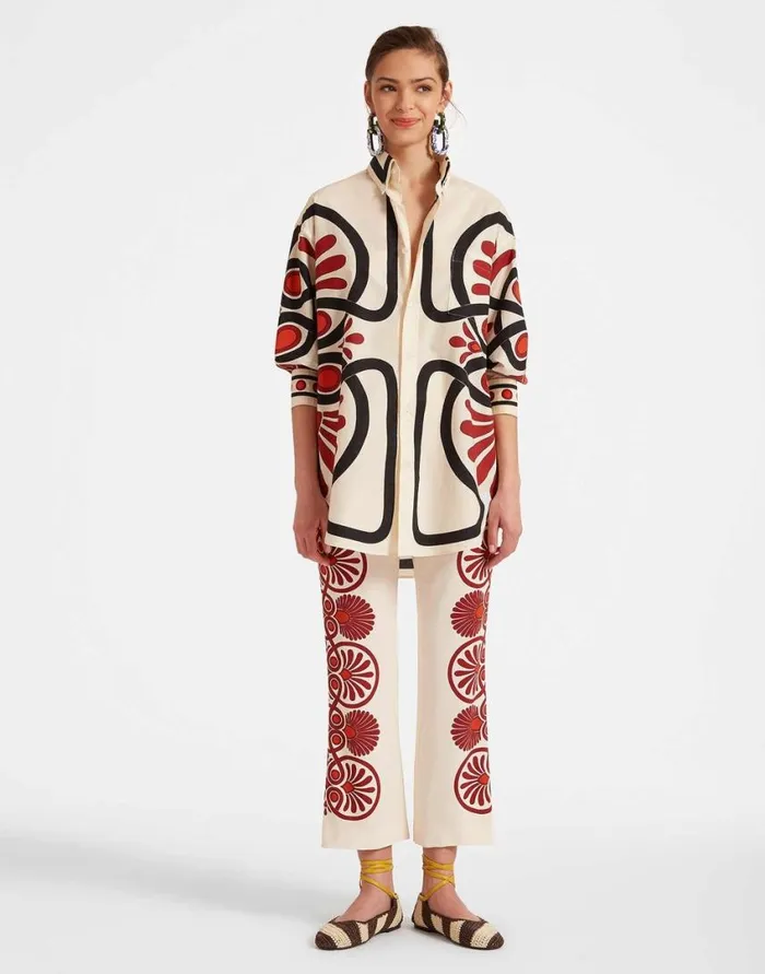 Ready To Wear Shirts and Tops La Double J Better Than You Boyfriend039s Shirt Medallion Place Cream In Cotton Poplin Ready To Wear Shirts and Tops La Double J Better Than You Boyfriend039s Shirt Medallion Place Cream In Cotton Poplin