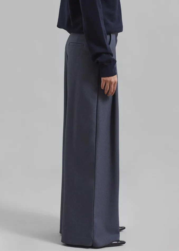 Regina Pleated Trousers 8211 Grey Women The Frankie Shop Clothing