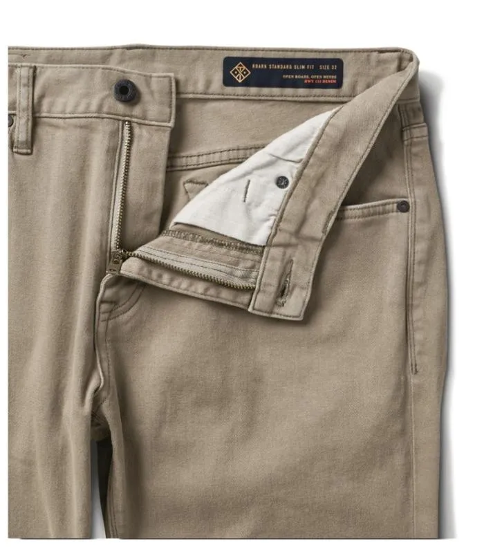 Roark Jeans Men HWY 133 Slim Straight 5pocket Jeans Desert Khaki Roark Jeans Men HWY 133 Slim Straight 5pocket Jeans Desert Khaki