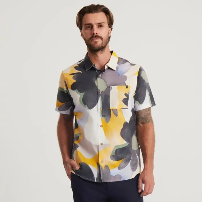 Roark Shirts Men Journey Short Sleeve Button Up Shirt Night Bloom Spice Roark Shirts Men Journey Short Sleeve Button Up Shirt Night Bloom Spice