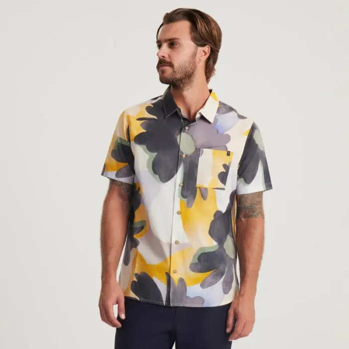 Roark Shirts Men Journey Short Sleeve Button Up Shirt Night Bloom Spice Roark Shirts Men Journey Short Sleeve Button Up Shirt Night Bloom Spice