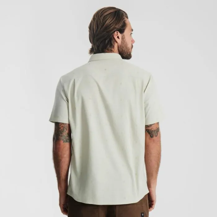 Roark Shirts Men Scholar Stretch Organic Short Sleeve Button Up Shirt Chaparral Roark Shirts Men Scholar Stretch Organic Short Sleeve Button Up Shirt Chaparral