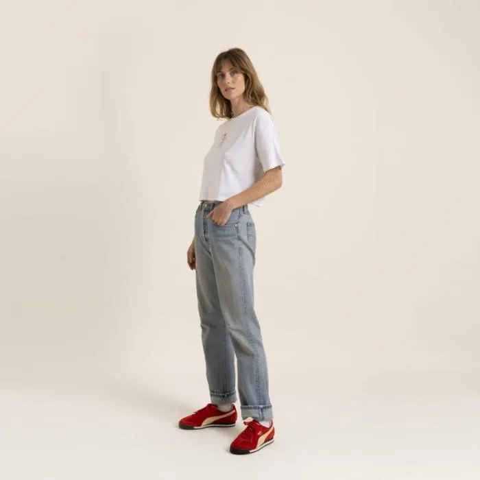 Roark Tees Women Bear Boxy Tee Basquiat Premium Tee White Roark Tees Women Bear Boxy Tee Basquiat Premium Tee White