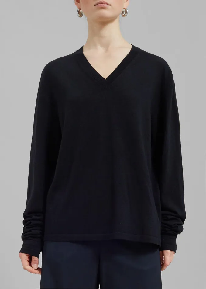 Selma Extra Long Sleeve Merino Wool Pullover 8211 Black Women The Frankie Shop Clothing