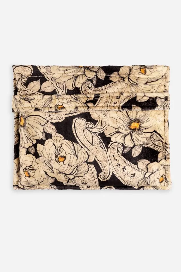 Shop Johnny Was Blankets Daisy Duchesse Travel Blanket Daisy Duchesse Scarf Print