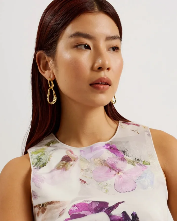 Ted Baker Dresses Women LILYHA 8211 Floral Scuba Bodycon Midi Dress White Ted Baker Dresses Women LILYHA 8211 Floral Scuba Bodycon Midi Dress White
