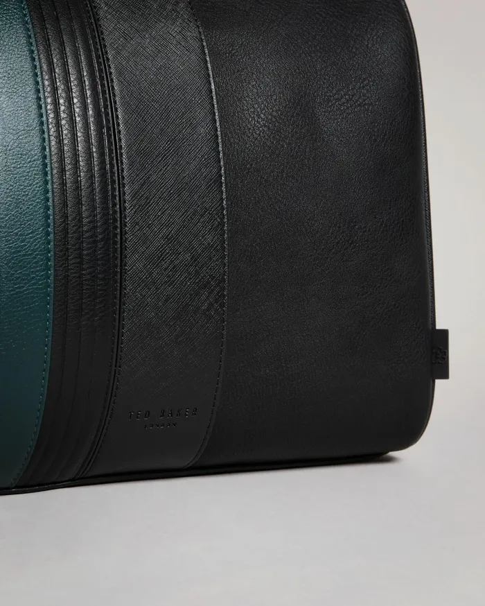 Ted Baker Holdalls and Weekend Bags Men EVYDAY 8211 Striped PU Holdall Black Ted Baker Holdalls and Weekend Bags Men EVYDAY 8211 Striped PU Holdall Black
