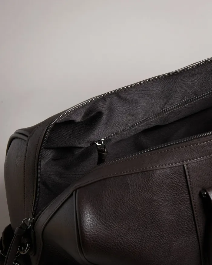 Ted Baker Holdalls and Weekend Bags Men EVYDAY 8211 Striped PU Holdall Brownchocolate Ted Baker Holdalls and Weekend Bags Men EVYDAY 8211 Striped PU Holdall Brownchocolate