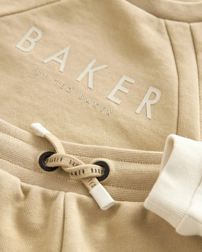 Ted Baker Sets and Outfits Kids CHESSUM 8211 Ombre Cotton Sweatshirt And Shorts Set Nude Ted Baker Sets and Outfits Kids CHESSUM 8211 Ombre Cotton Sweatshirt And Shorts Set Nude
