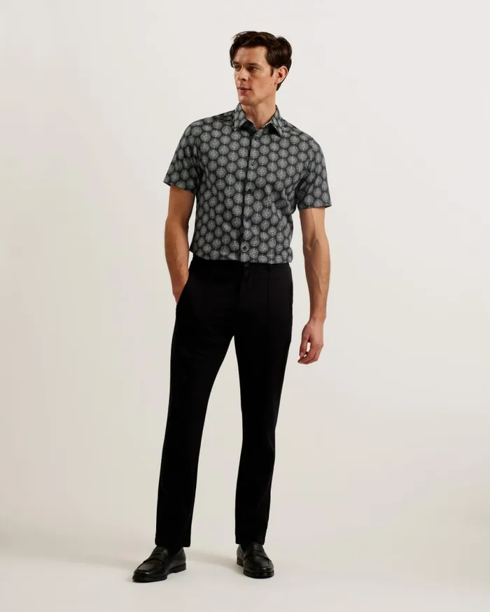 Ted Baker Shirts Men PEARSHO 8211 Short Sleeve Circle Geometric Shirt Black Ted Baker Shirts Men PEARSHO 8211 Short Sleeve Circle Geometric Shirt Black