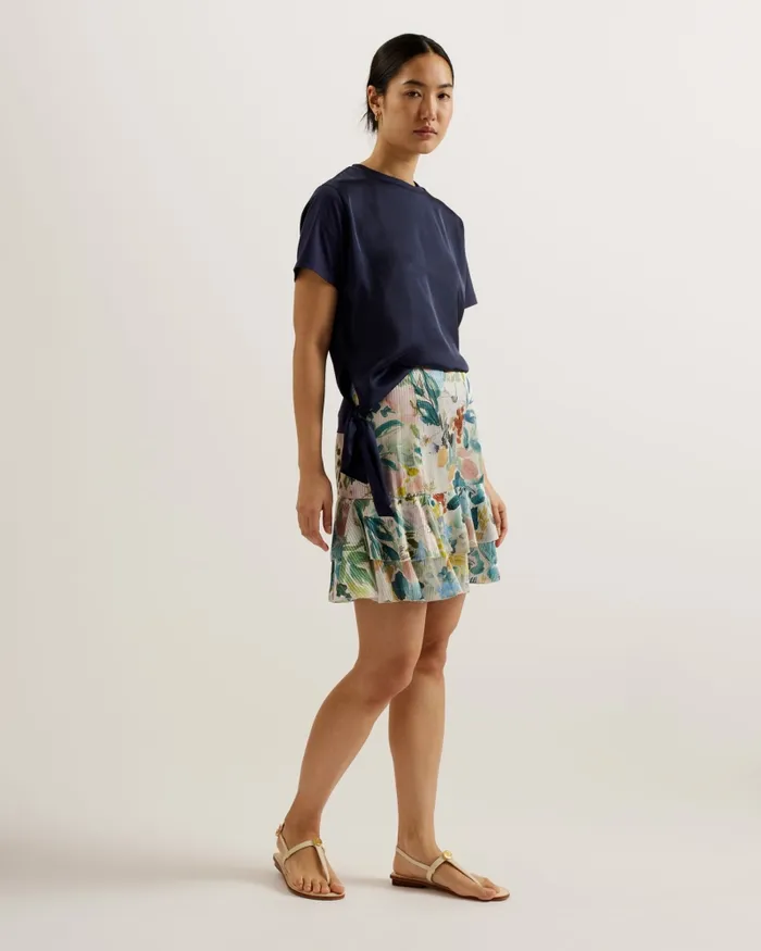 Ted Baker Skirts Women PRAGSEA 8211 Floral Print Tiered Mini Skirt Ivory Ted Baker Skirts Women PRAGSEA 8211 Floral Print Tiered Mini Skirt Ivory