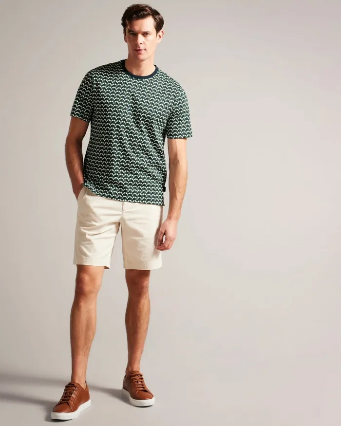 Ted Baker Tops Men CHETEL 8211 Short Sleeve Geometric Print TShirt Green Ted Baker Tops Men CHETEL 8211 Short Sleeve Geometric Print TShirt Green