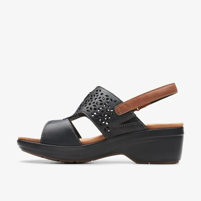Tuleah Sun Black Leather Women Clarks Sandals and Flip Flops